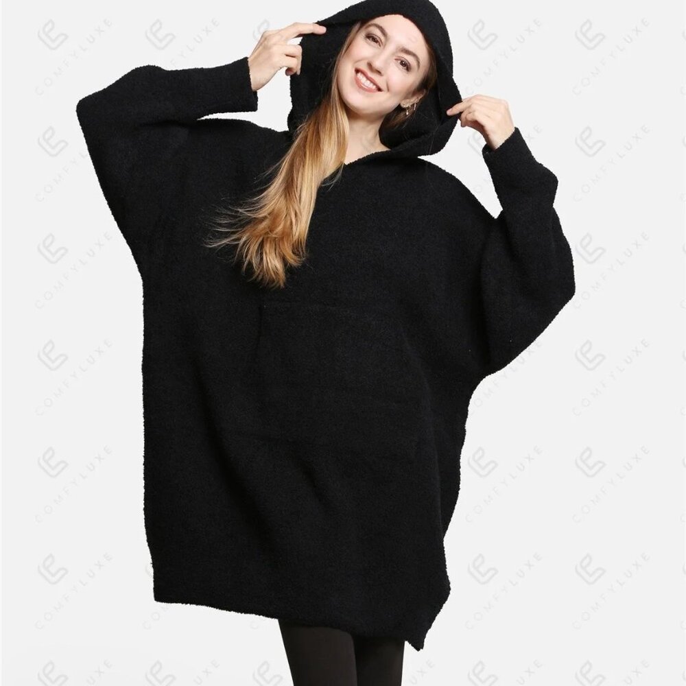 NWT COMFYLUXE OVERSIZED BLACK SOFT HOODIE WEARABLE BLANKET W/ FRONT POCKET